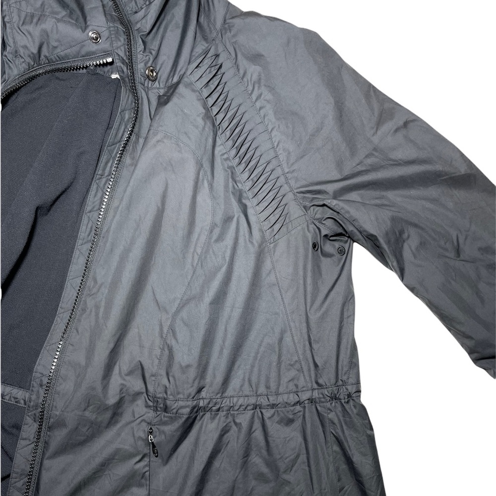 Lululemon making moves jacket black glide fabric lightweight size 8 - Picture 11 of 13